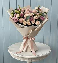 Букет цветов из:  Розы и Лизиантусы в Чемал