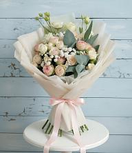Букет цветов из:  Розы и Лизиантусы в Чемал