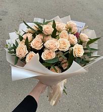 Букет Кремовые розы Латте в Чемал