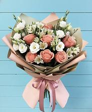 Букет цветов из:  Розы, Альстромерии и Лизиантусы #REPLACE_PRED# Чемал