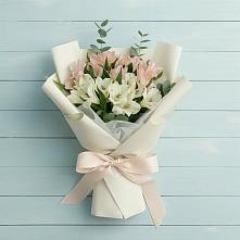 Букет цветов из:  Альстромерии #REPLACE_PRED# Чемал