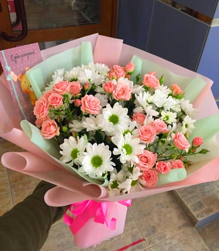 Букет цветов из: Розы и Хризантемы в Чемал