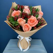 Букет цветов из:  Розы и Альстромерии #REPLACE_PRED# Чемал