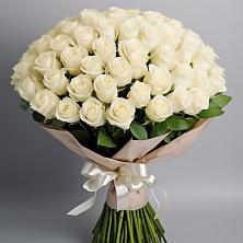 Букет 101 беля роза Белоснежка в Чемал