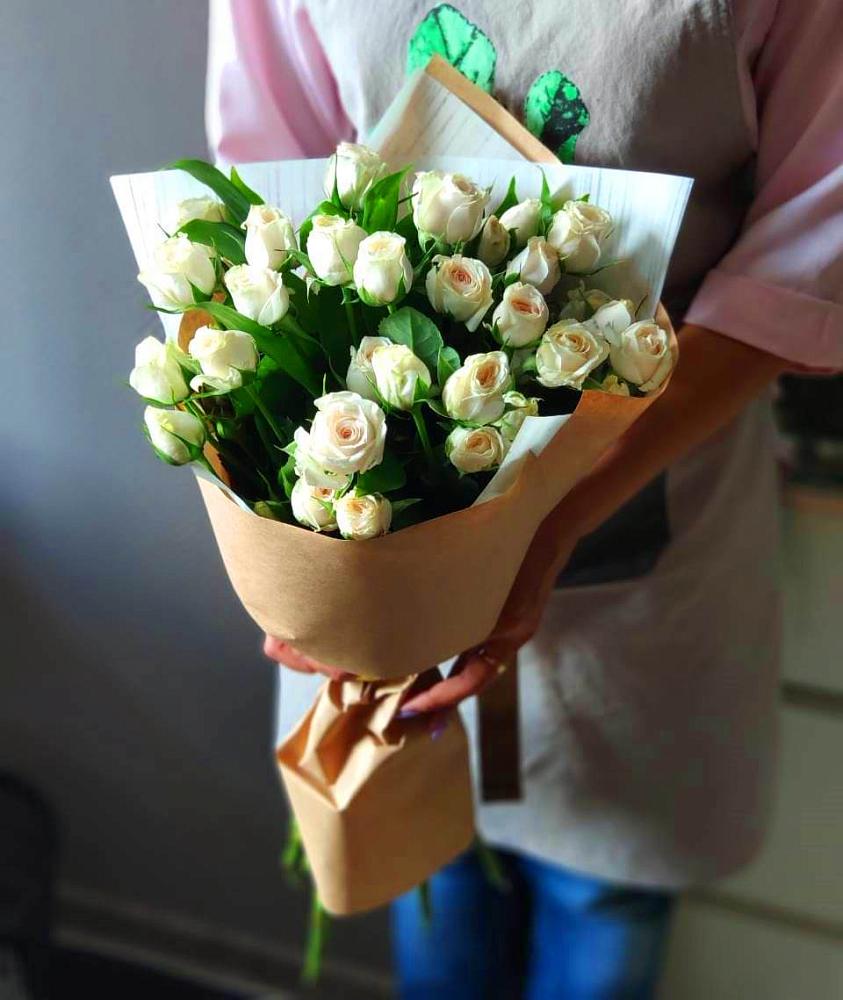 Букет цветов из: Розы в Чемал