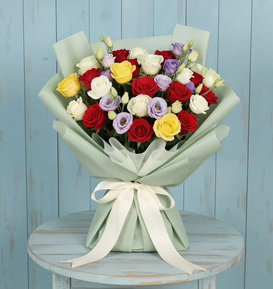 Букет цветов из: Розы в Чемал