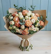 Букет цветов из:  Альстромерии и Розы в Чемал